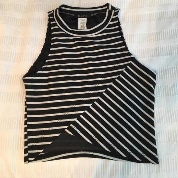 BLVD striped crop top M - Picture 2 of 3